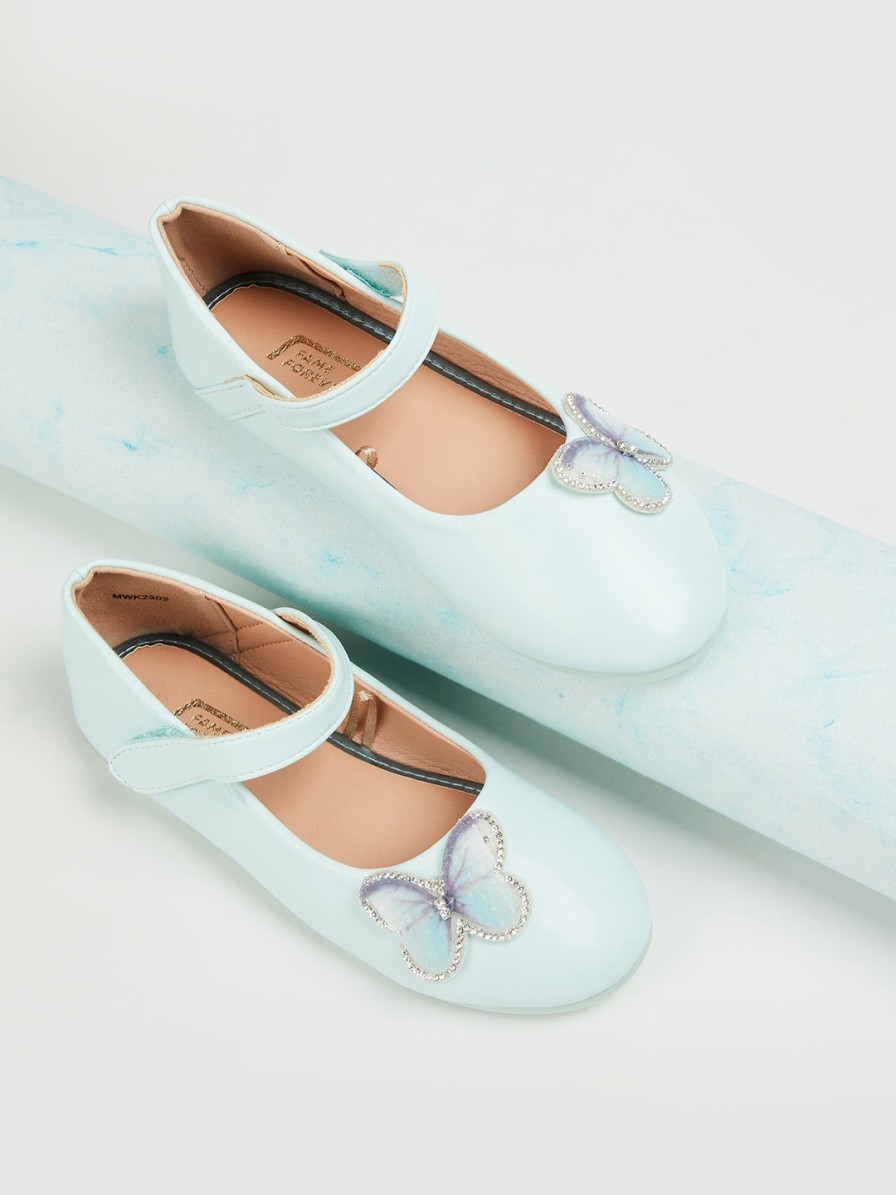 Kids Fame Forever by Lifestyle Flats | Buy Fame Forever By Lifestyle Girls Bow Detailed Ballerinas - Footwear For Girls