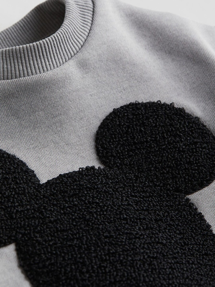 Kids H&M Winter Wear | Buy H&M Boys Motif Detail Sweatshirt - Apparel For Boys