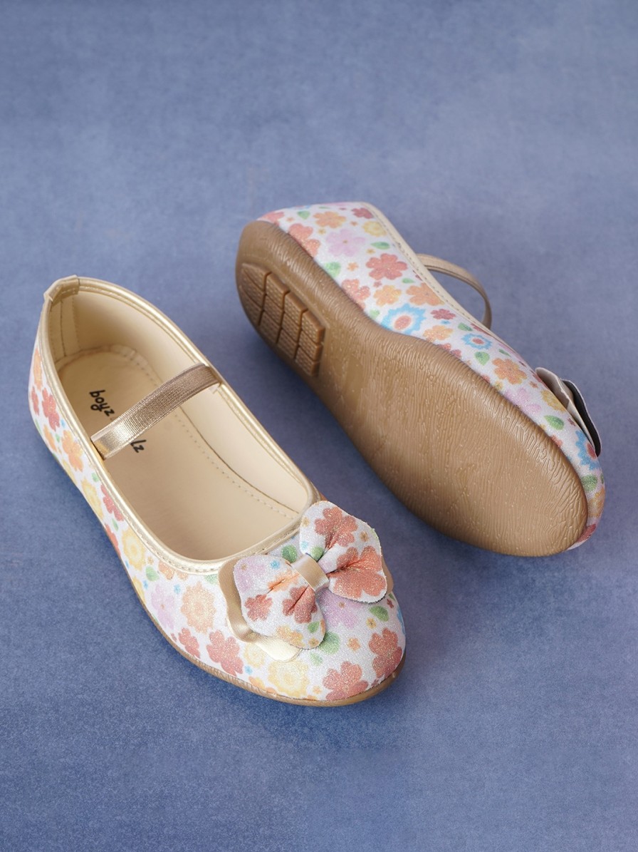 Kids BOYZ N GALZ Flats | Buy Boyz N Galz Girls Printed Bow Detailed Ballerinas - Footwear For Girls