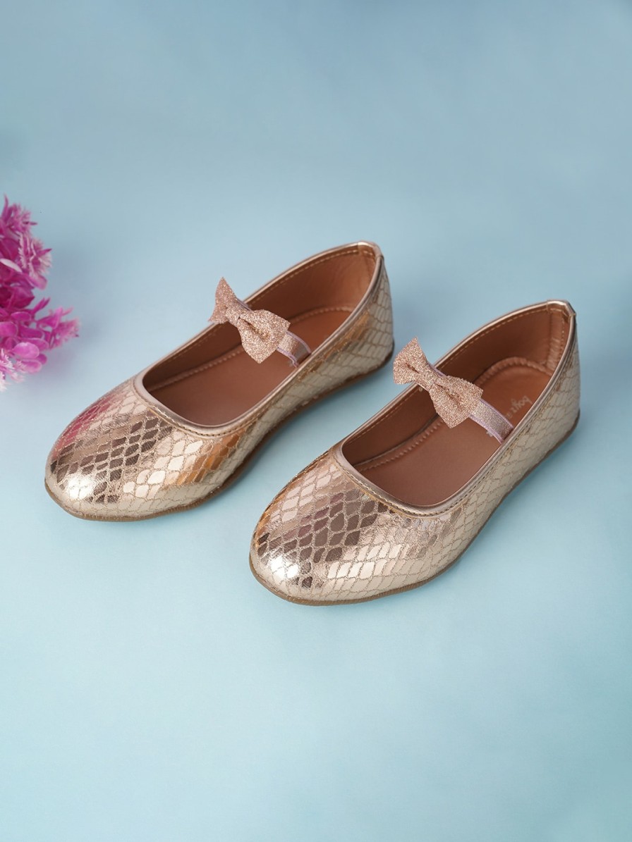 Kids BOYZ N GALZ Flats | Buy Boyz N Galz Girls Textured Bow Detailed Ballerinas - Footwear For Girls