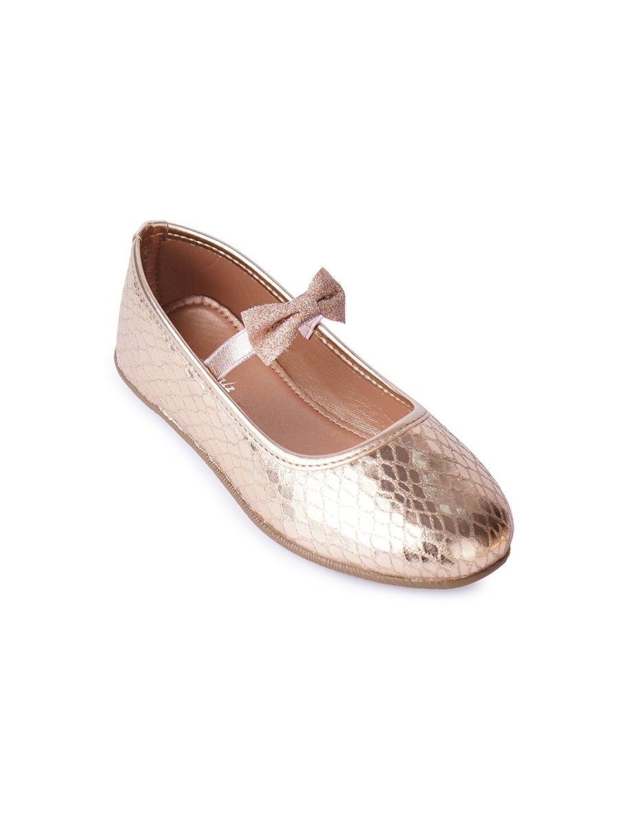 Kids BOYZ N GALZ Flats | Buy Boyz N Galz Girls Textured Bow Detailed Ballerinas - Footwear For Girls