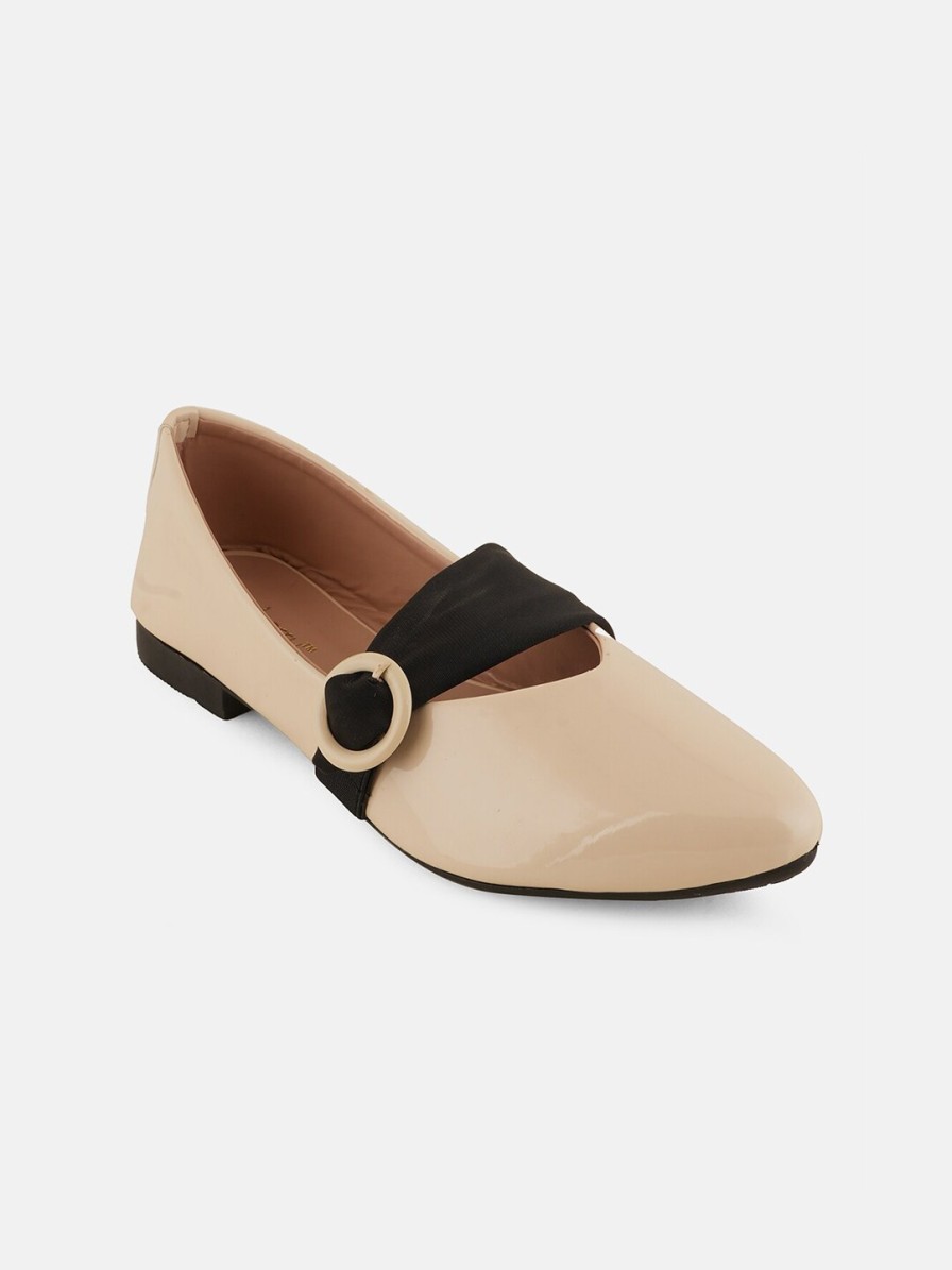 Women DressBerry Flats | Buy Dressberry Cream Coloured Buckel Detail Pointed Toe Ballerinas Flats - Footwear For Women