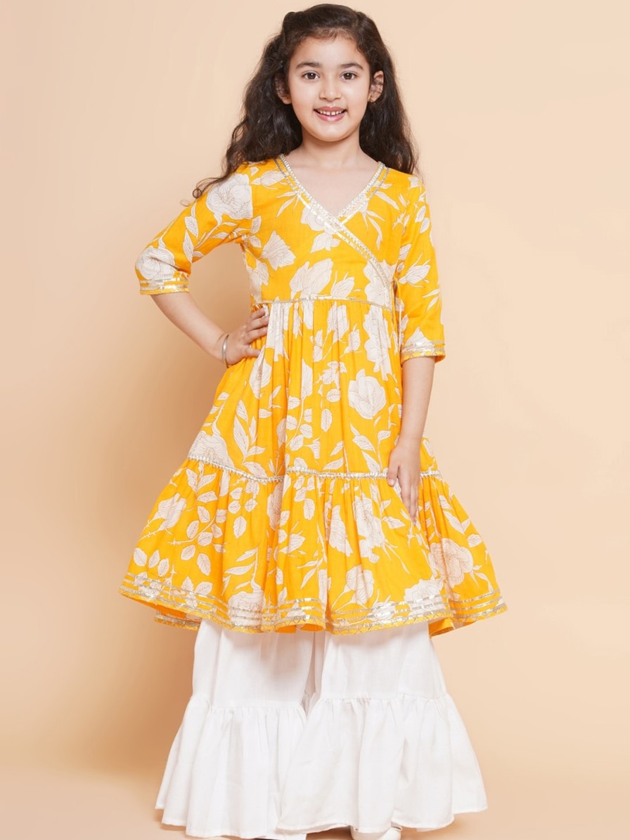 Kids Bitiya by Bhama Kurta Sets | Buy Bitiya By Bhama Girls Floral Printed Angrakha Gotta Patti Pure Cotton Kurta With Sharara - Apparel For Girls